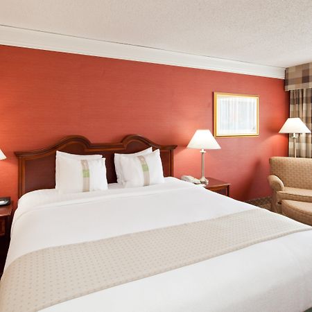 Holiday Inn Cleveland-Mayfield By Ihg Dış mekan fotoğraf