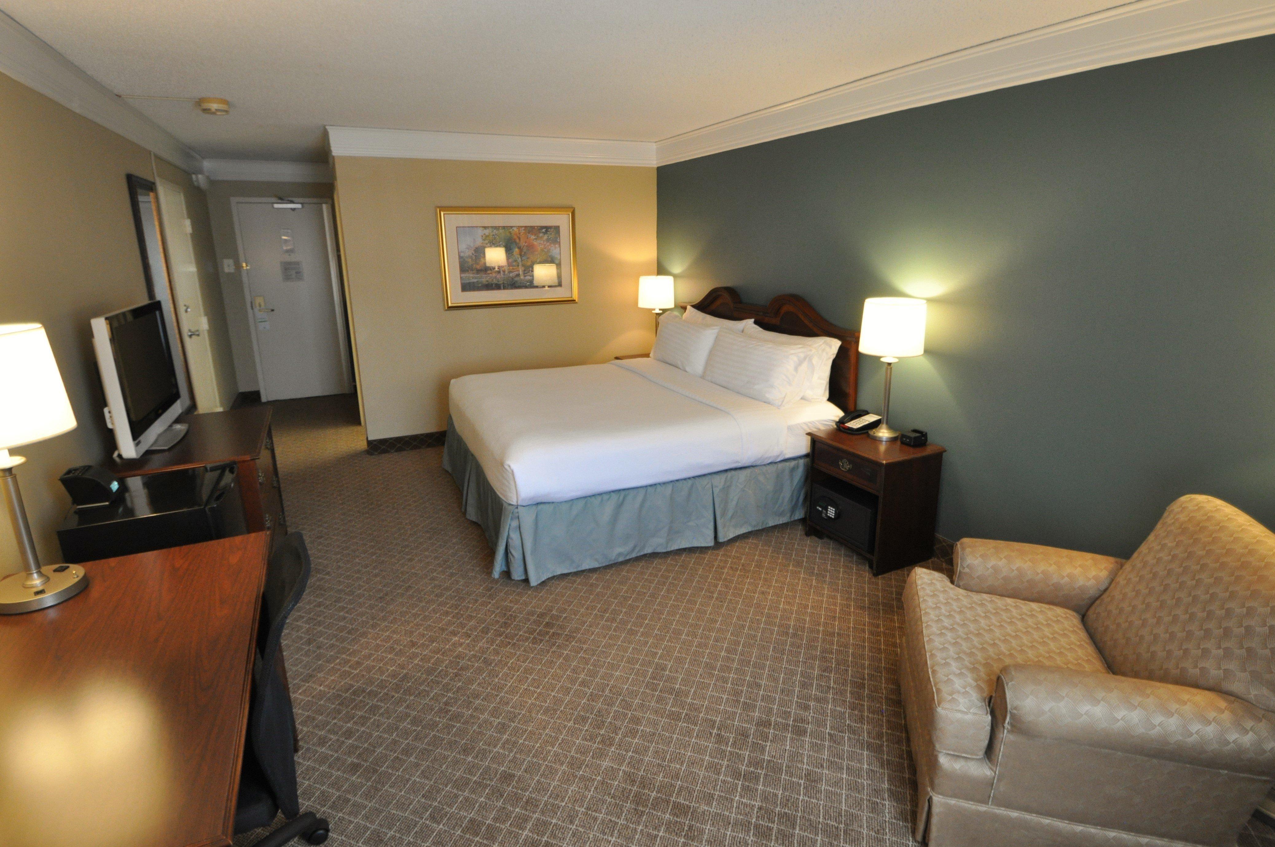 Holiday Inn Cleveland-Mayfield By Ihg Dış mekan fotoğraf