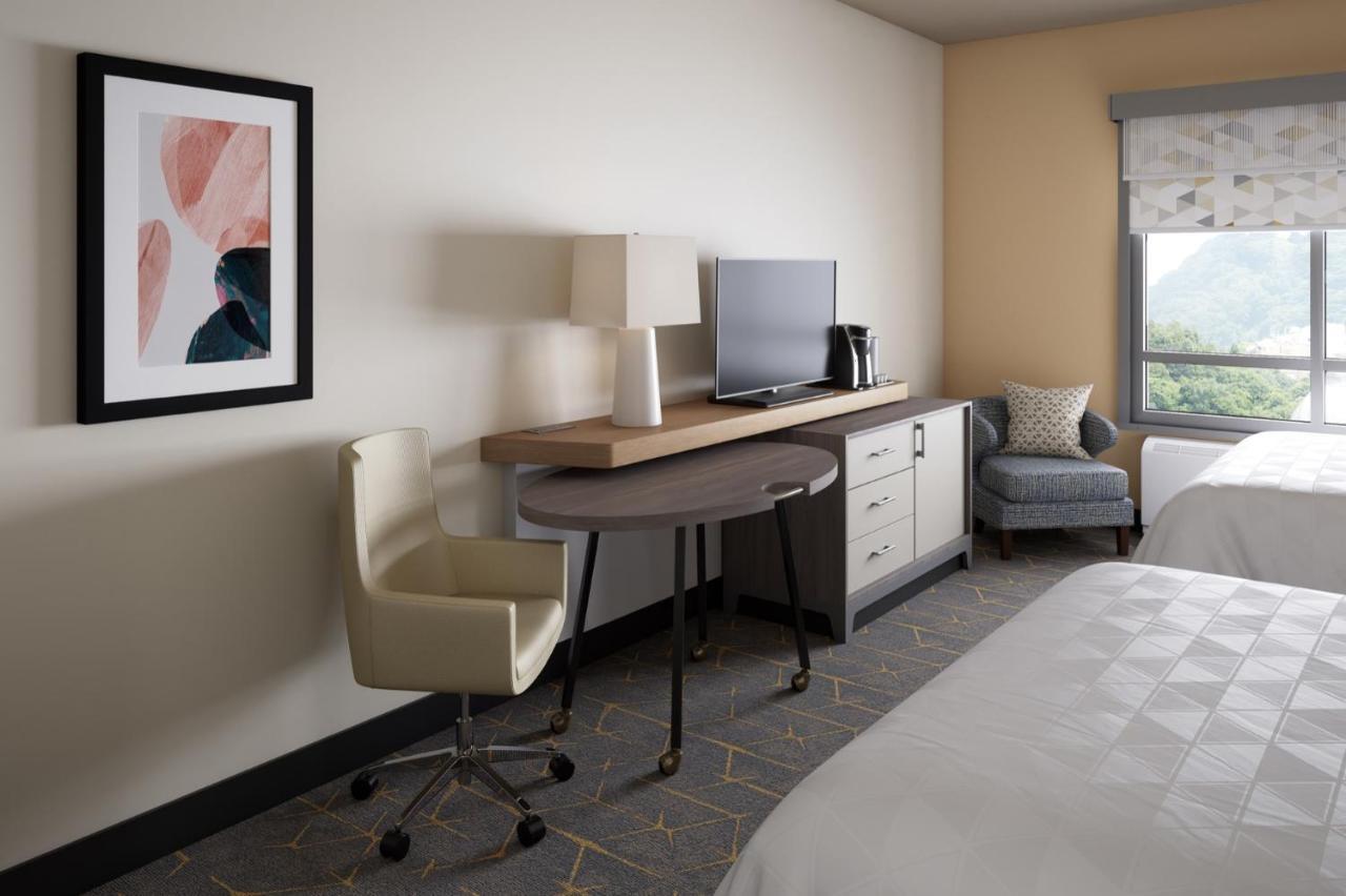 Holiday Inn Cleveland-Mayfield By Ihg Dış mekan fotoğraf
