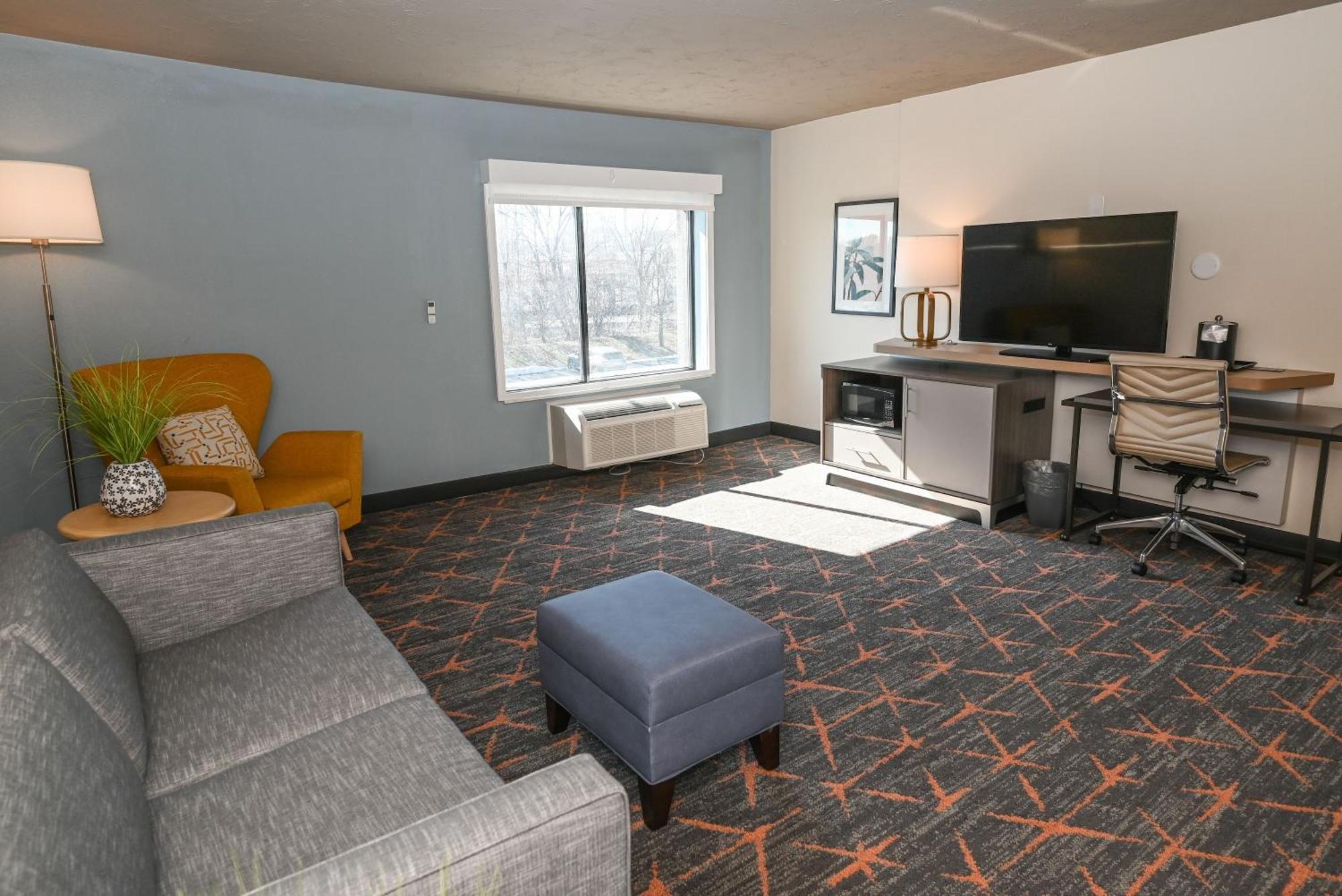 Holiday Inn Cleveland-Mayfield By Ihg Dış mekan fotoğraf