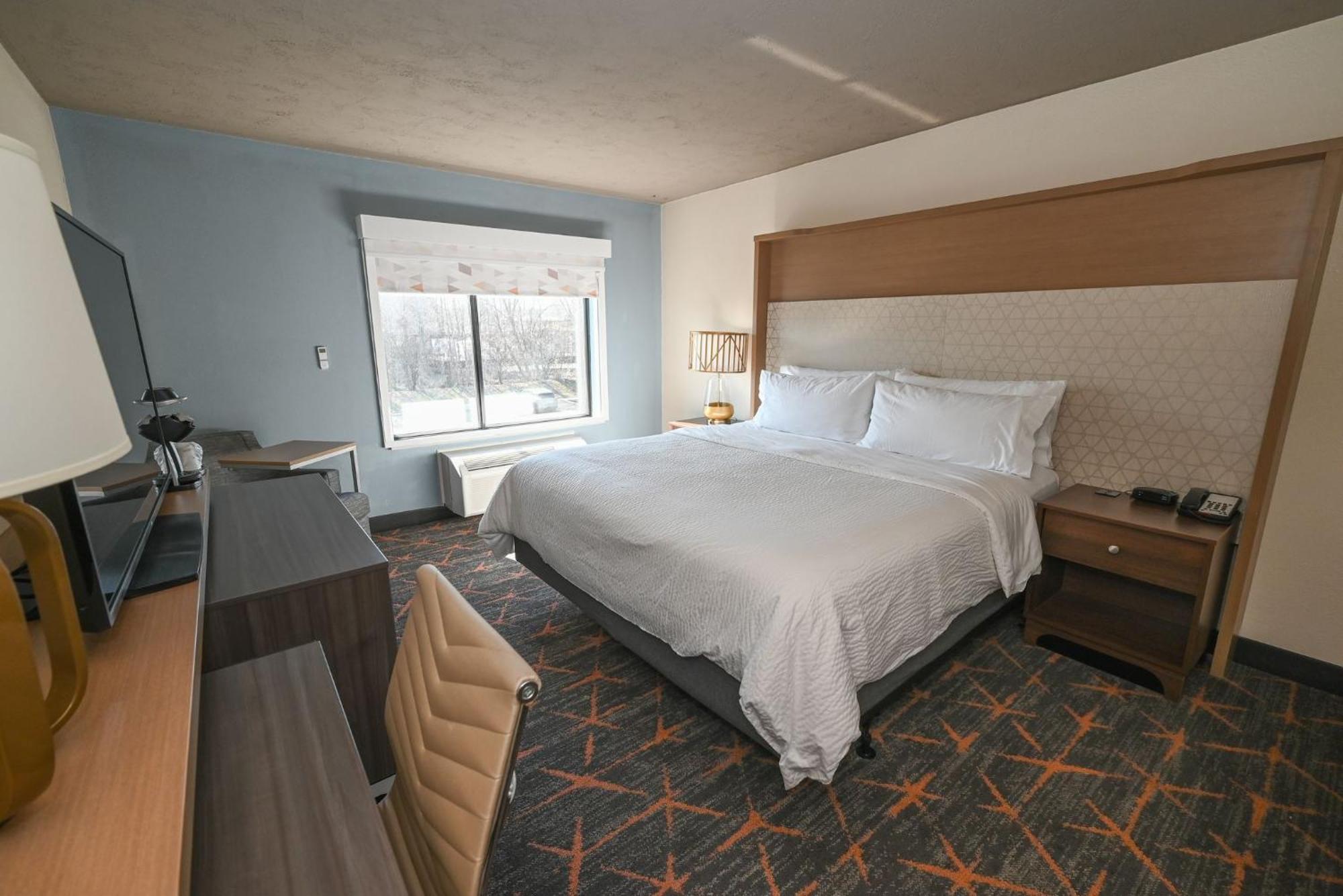 Holiday Inn Cleveland-Mayfield By Ihg Dış mekan fotoğraf