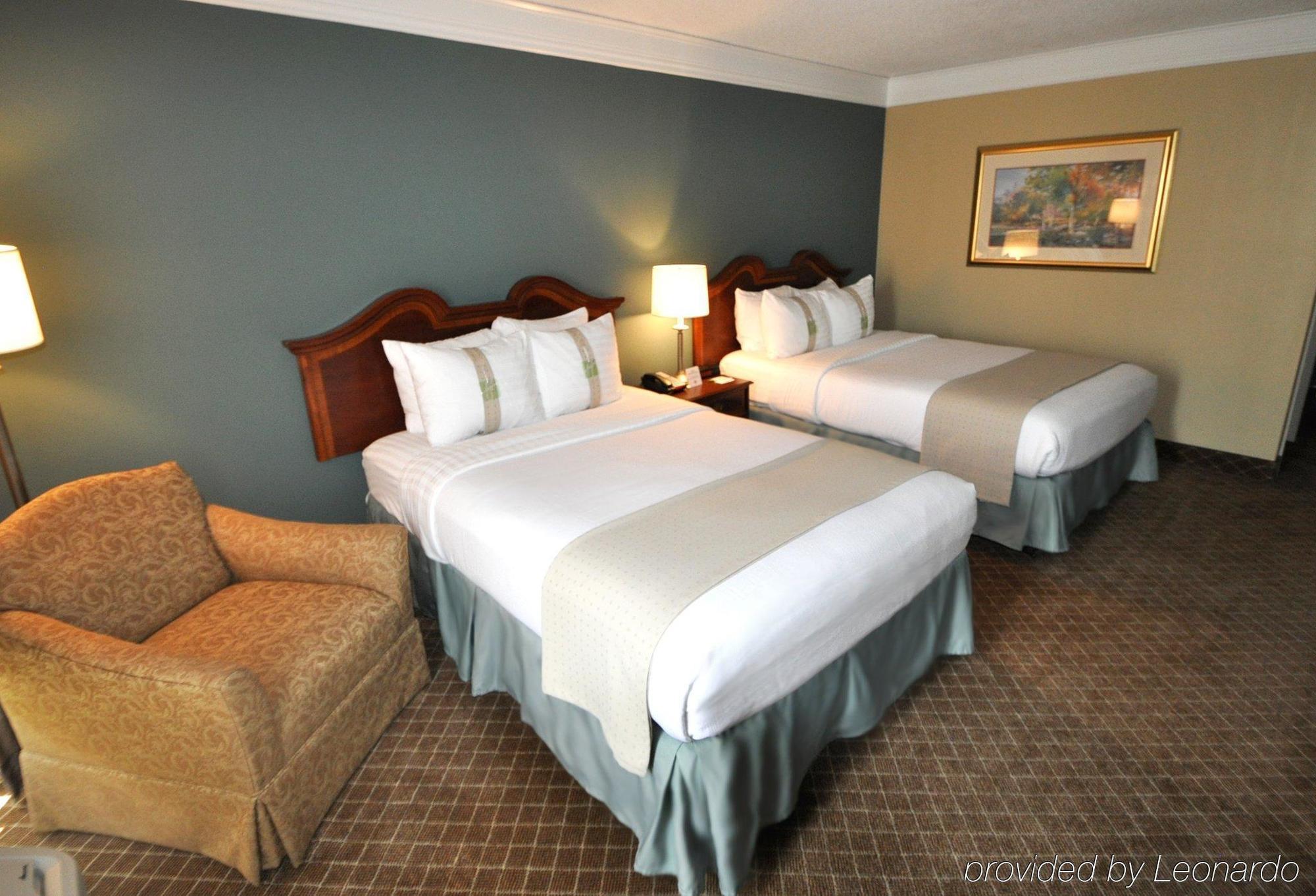 Holiday Inn Cleveland-Mayfield By Ihg Dış mekan fotoğraf